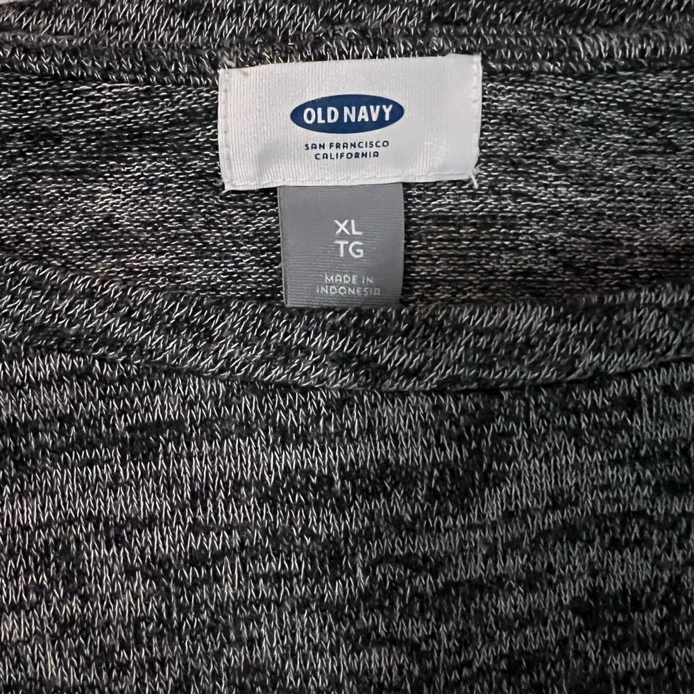 Women’s long sleeve size xl grey blouse